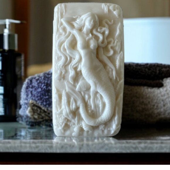 1 - Mermaid Soap Bar- Handmade Soap - Goats Milk & Vanilla - Picture 1 of 5